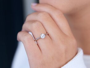 Engagement ring Spirit in 9K white gold with lab-grown diamond 1.00ct E/VS