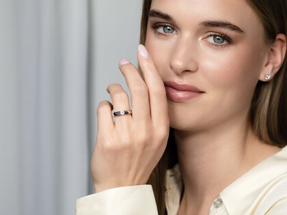 Engagement ring Destiny in 14K yellow gold with diamond 0.20ct H/SI