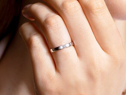 Engagement ring Infinity Petite in 14K white gold with diamond 0.09ct G/SI