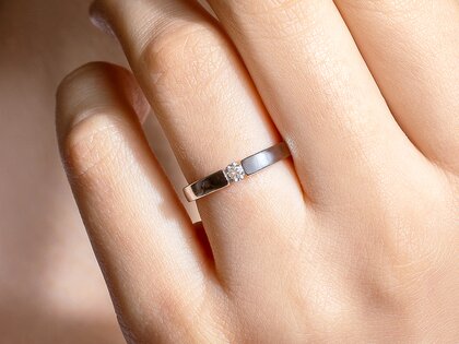 Engagement ring Infinity Petite in rose gold