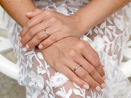 Verlobungsring Italic in 14K Weißgold mit Diamant 0,05ct H/SI
