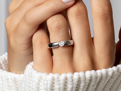 Engagement ring Italic in 9K yellow gold with diamond 0.30ct H/SI
