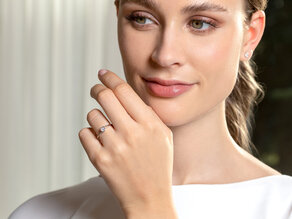 Engagement ring Touch in 18K white gold with diamond 0.23ct D/IF