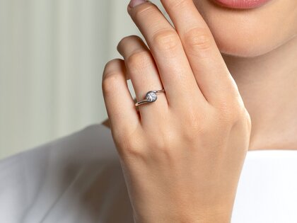 Engagement ring Touch in 14K yellow gold with diamond 0.50ct G/SI