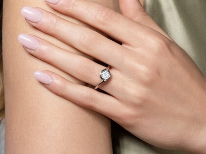 Engagement ring Touch in 9K white gold with diamond 1.00ct H/SI