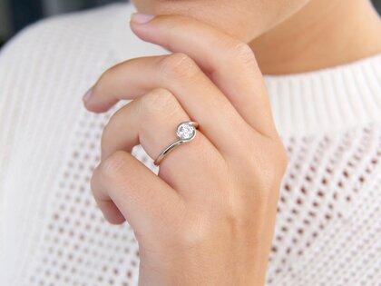 Engagement ring Touch in 14K white gold with diamond 0.50ct G/SI
