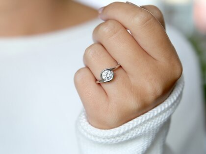 Engagement ring Touch in 9K white gold with diamond 1.00ct H/SI