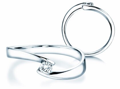 Engagement ring Twist Petite in 14K white gold with diamond 0.13ct G/SI