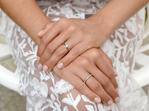 Engagement ring Twist in silver 925/- with diamond 0.10ct G/VS