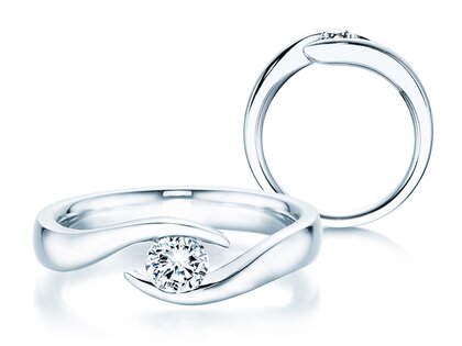 Engagement ring Twist in 9K white gold with diamond 0.30ct H/SI