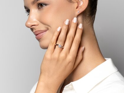 Engagement ring Twist in platinum 950/- with diamond 0.50ct G/SI