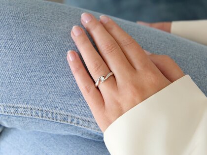 Engagement ring Twist in silver 925/- with lab-grown diamond 0.15ct E/VS