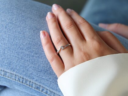 Engagement ring Twist in silver 925/- with diamond 0.03ct G/VS
